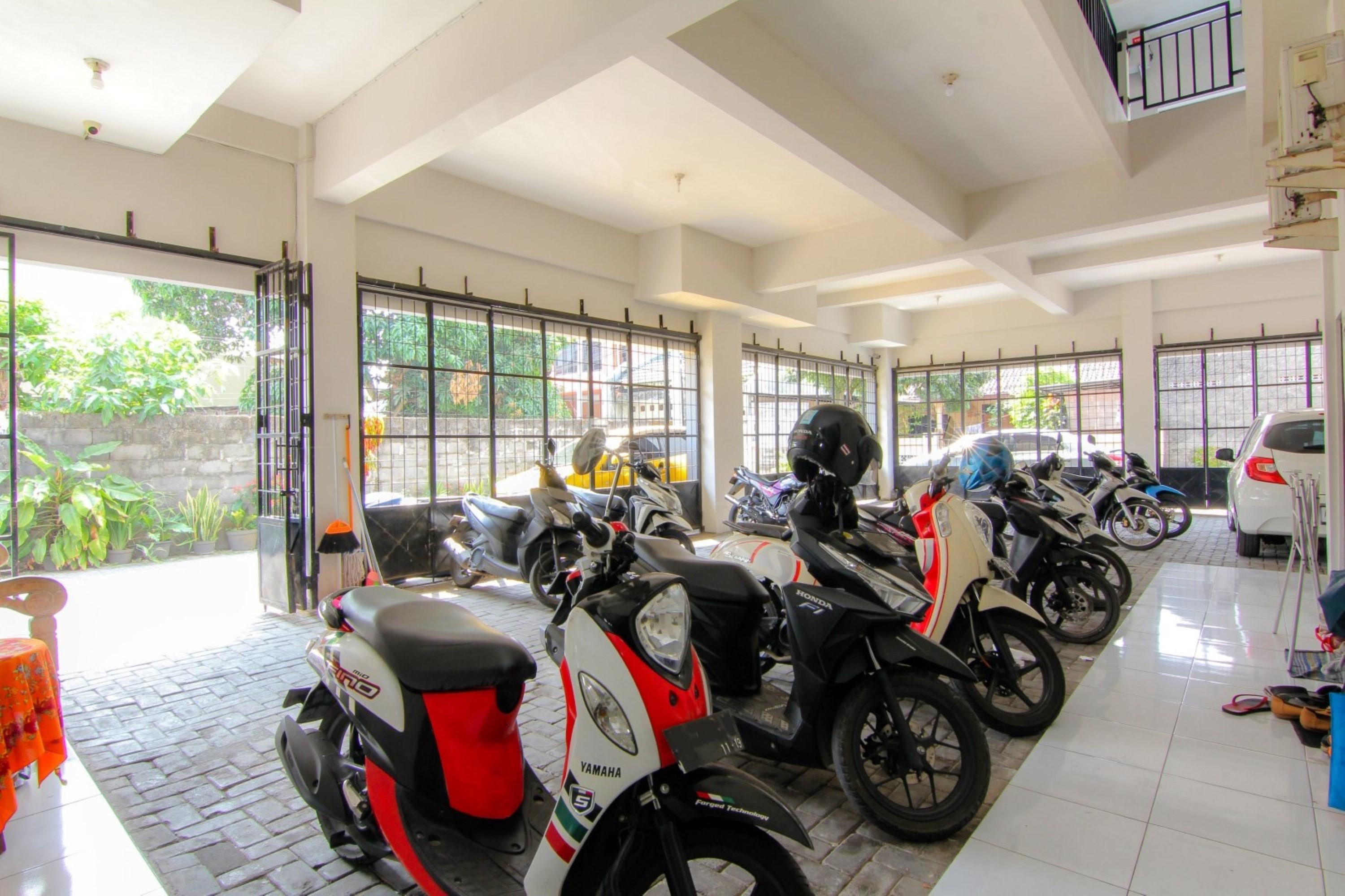 Jj House Wahid Hasyim Hotel Maguwo Bagian luar foto